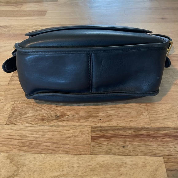 😍90s RARE COACH Vintage City Bag Black Leather Crossbody Shoulder Purse Bag🤍 - Picture 2 of 11